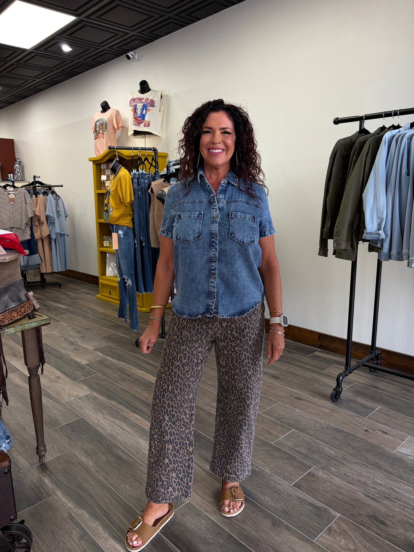 Chambray Collard Short Sleeve Plus Shirt