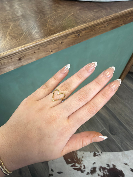 Gold Heart Cutout Band Ring