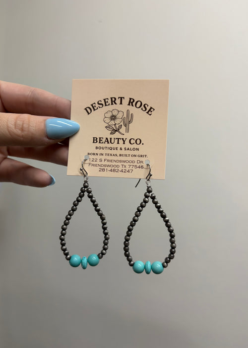 Navajo Pearl Hoops