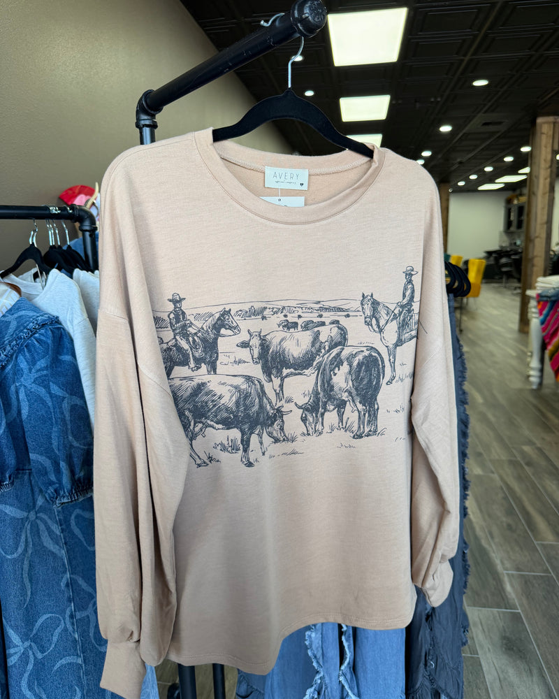 Avery Graphic Relaxes Sweatshirt Camel