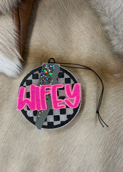 Wifey Freshie