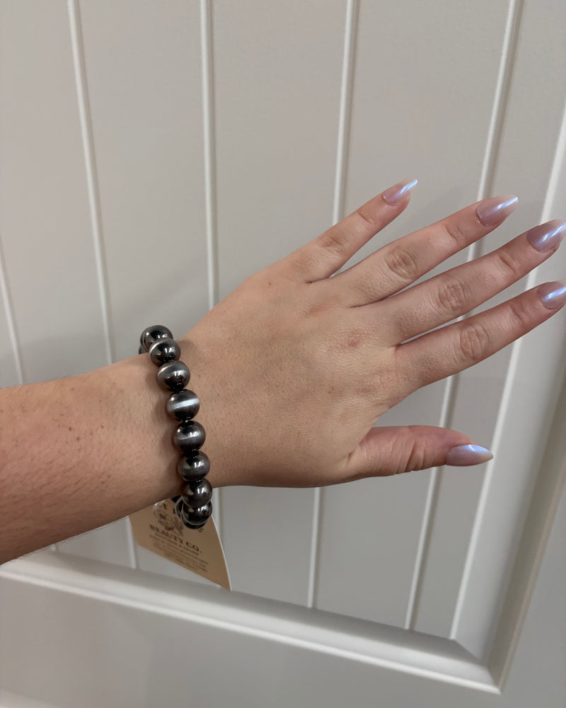 11mm Navajo Style Pearl Stretch Bracelet